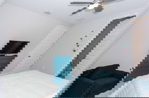 Photo 12 - Amazing Home 6 Bedrooms with 6 Suites and private pool at Encore EC7483