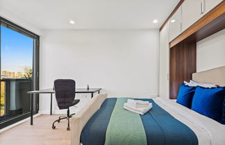 Photo 3 - Three Bedroom Apartment in Hoxton