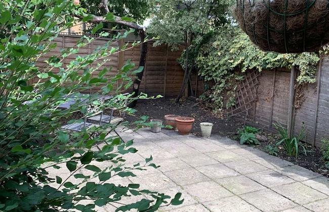 Charming 2 Bedroom Home 3 Near Arsenal Station - Foto 17