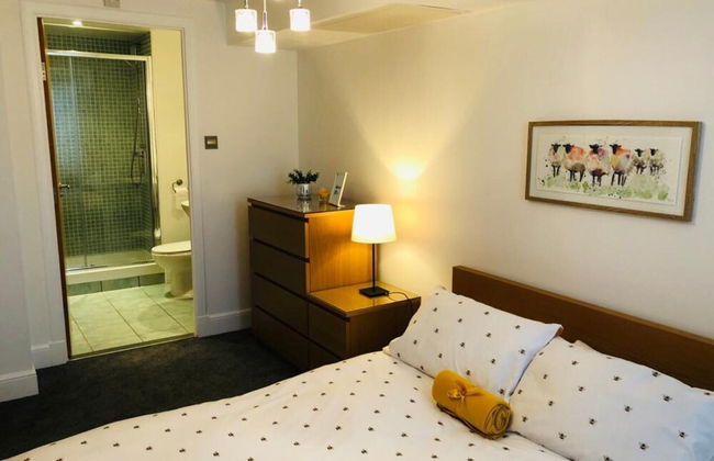 Remarkable 2 Bed Apartment in Edinburgh - Foto 3