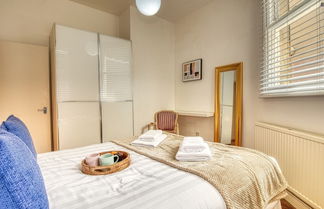 Photo 3 - Ghar Homes - Bath City Centre Cosy Retreat