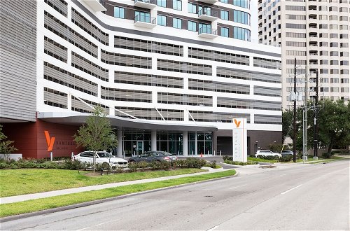 Photo 52 - Locale Medical Center - Houston