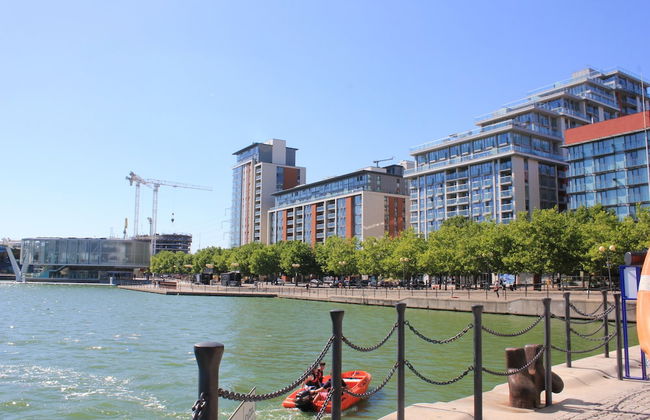 Belvedere Royal Victoria Docks - Photo 34