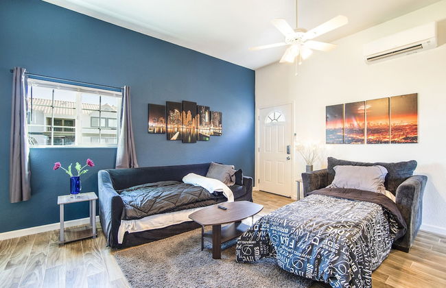 The Landmark Apartments - Photo 15