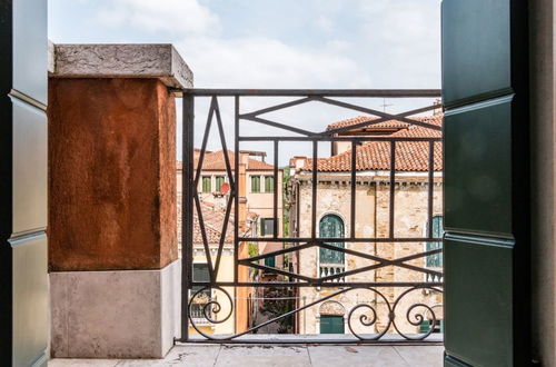 Photo 22 - Carmini Canal View and Balcony with Lift