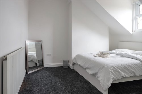 Foto 5 - Spacious 4 Bed House in Birmingham, Suitable for Contractors