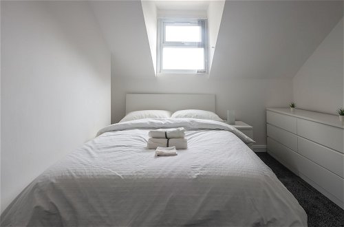 Foto 6 - Spacious 4 Bed House in Birmingham, Suitable for Contractors