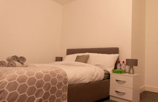 Foto 1 - Livestay-1bed Apt With Private Balcony Heathrow