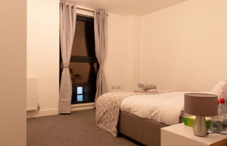 Foto 2 - Livestay-1bed Apt With Private Balcony Heathrow