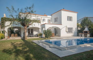 Photo 1 - Villa 50m from the beach in Cambrils TH 11