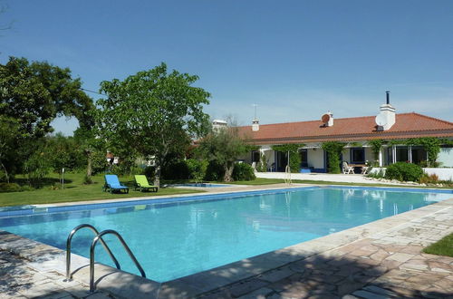 Photo 19 - Farmhouse in Montemor-o-novo With Swimming Pool