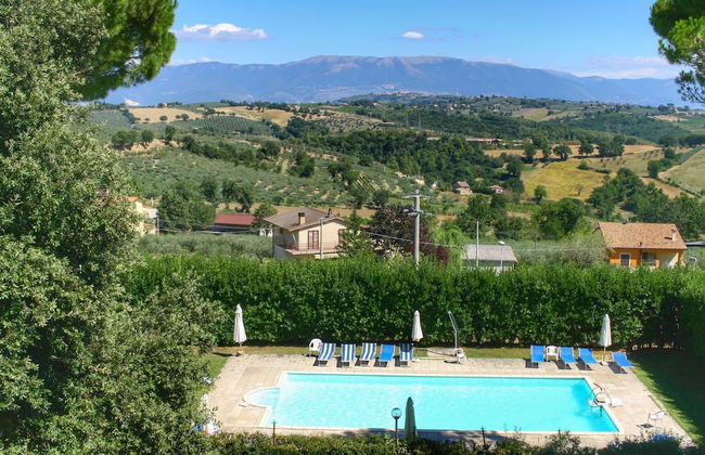 Farmhouse Bliss With Pool, Wine and Tails - Foto 15