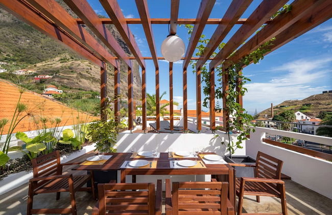 In the Village - Madeira Surf Camp I - Foto 1
