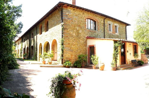 Photo 2 - Agriturismo Antico Borgo Poggitazzi