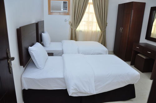 Photo 5 - Star Emirates Furnished Apartments 2