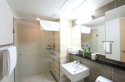 Photo 19 - The Suite Place Serviced Residences