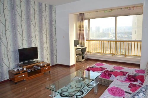 Photo 1 - Lanzhou Longshang Mingzhu Apartment Three-bedroom suite