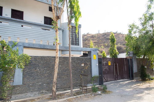 Photo 26 - OYO 12830 Home Charming 3BHK Villa Airport Road