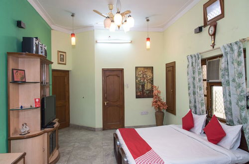 Foto 15 - OYO 12830 Home Charming 3BHK Villa Airport Road