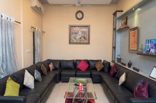 Foto 1 - OYO 12830 Home Charming 3BHK Villa Airport Road