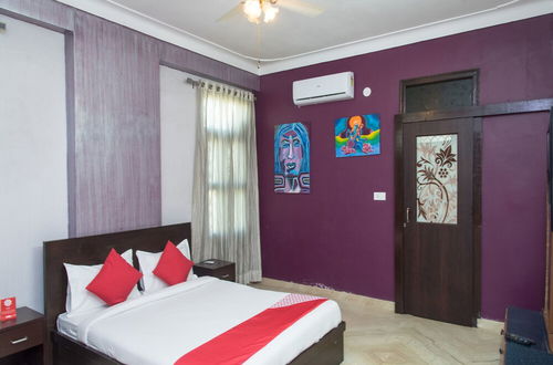 Foto 7 - OYO 12830 Home Charming 3BHK Villa Airport Road