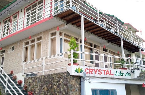 Photo 37 - Crystal LakeView Homestay