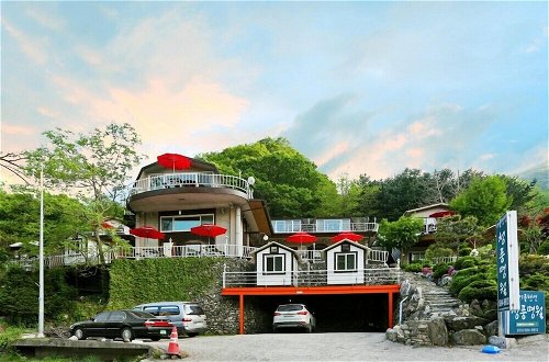 Photo 1 - Cheungpungmyungwol Pension
