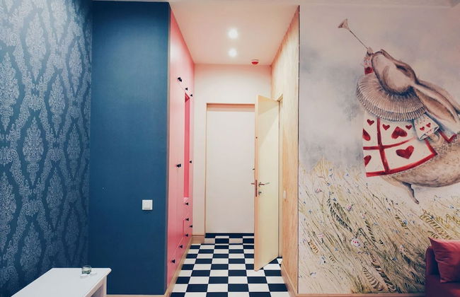 MalinaApt Alice in Wonderland - Photo 4