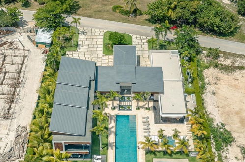 Photo 59 - Luxurious 5BR Villa w Maid Pool Jacuzzi at Capcana