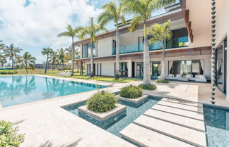 Photo 2 - Luxurious Villa w Maid Pool Jacuzzi at Capcana