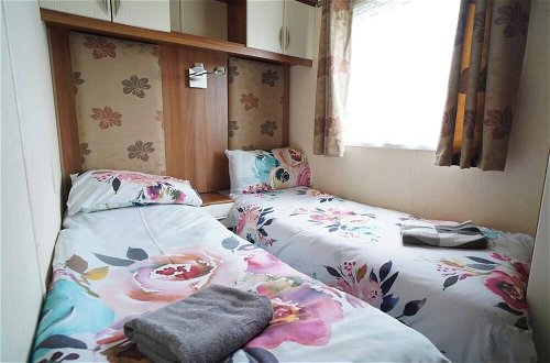 Foto 4 - 3 Bedroom Caravan in Hunstanton Free Wi-fi