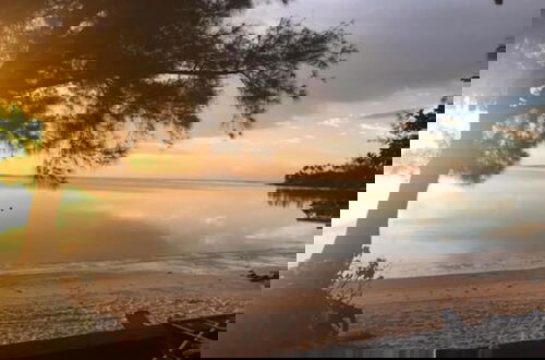 Photo 35 - Muri Shores