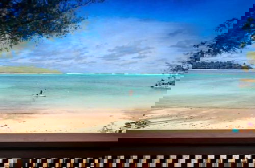 Photo 9 - Muri Shores
