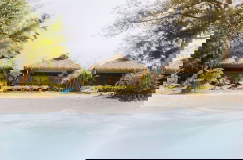 Photo 4 - Muri Shores