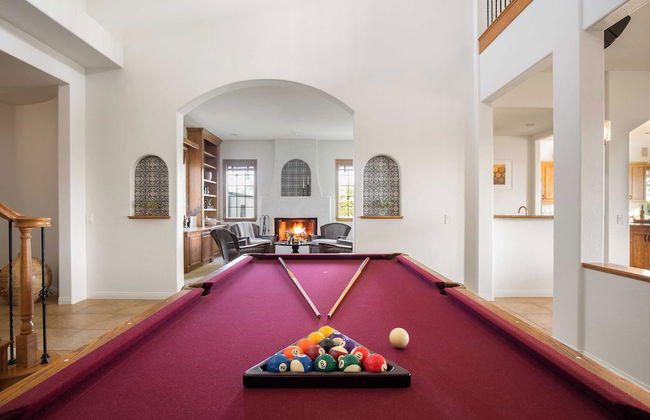 Villa Verdot by Avantstay Spectacular 6 BR Estate w/ Pool, Hot Tub, Tennis& B-ball Courts - Photo 9