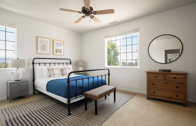 Villa Verdot by Avantstay Spectacular 6 BR Estate w/ Pool, Hot Tub, Tennis& B-ball Courts - Photo 29