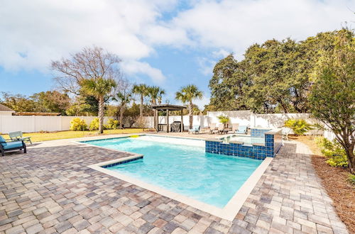 Photo 31 - Destin Oasis by Avantstay Outdoor Kitchen, Game Room & Pool