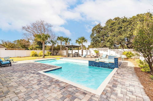 Photo 17 - Destin Oasis by Avantstay Outdoor Kitchen, Game Room & Pool