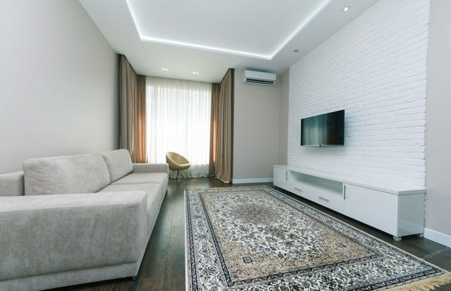 VIP Apartment Company - Photo 13