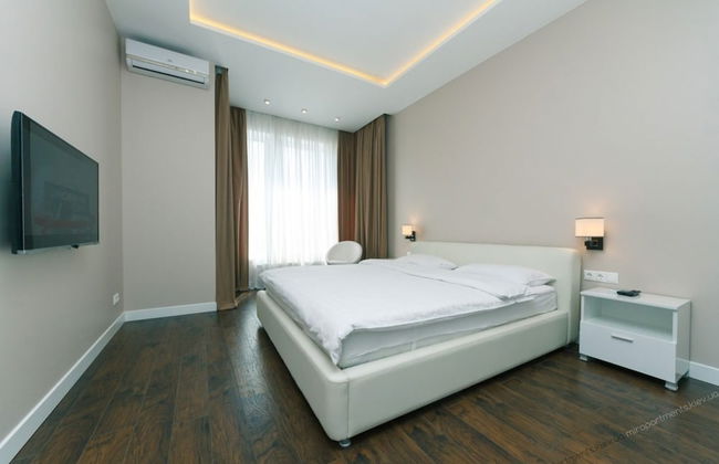 VIP Apartment Company - Photo 3