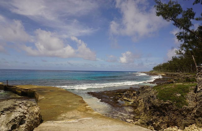 Vanuatu Uncharted Sport Fishing Lounge - Photo 32