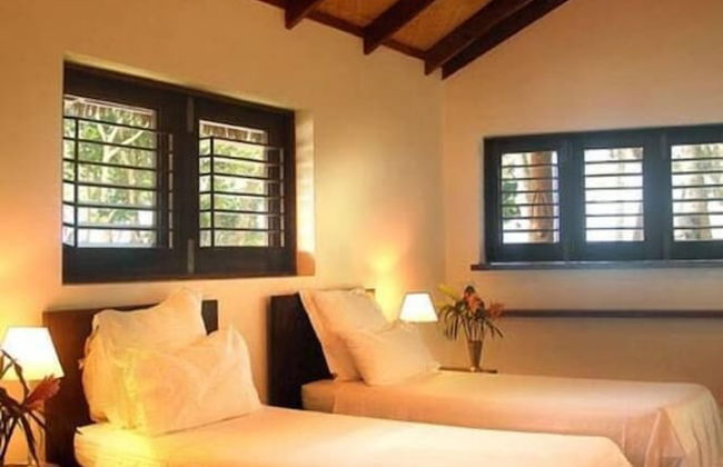 Vanuatu Uncharted Sport Fishing Lounge - Photo 8