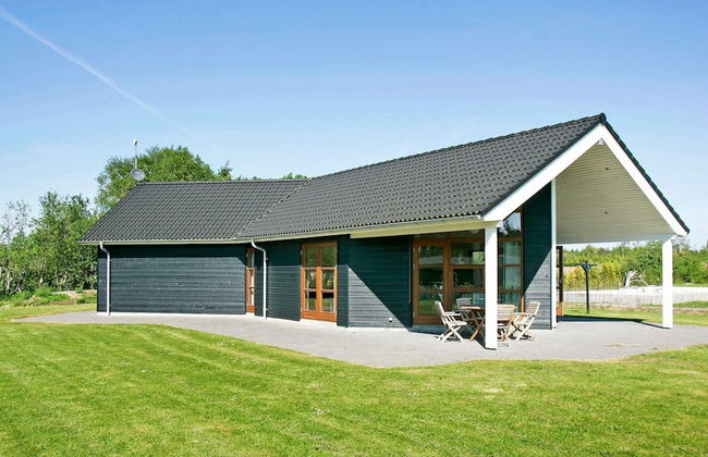 8 Person Holiday Home in Storvorde - Foto 1