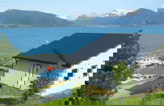 Foto 1 - 4 Person Holiday Home in Lauvstad-by Traum