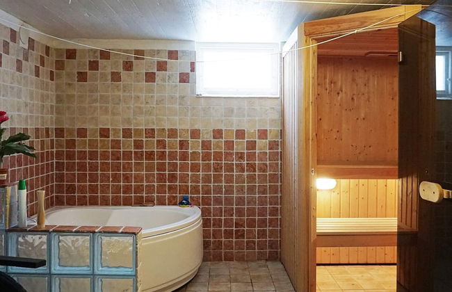 6 Person Holiday Home in Vara - Photo 5