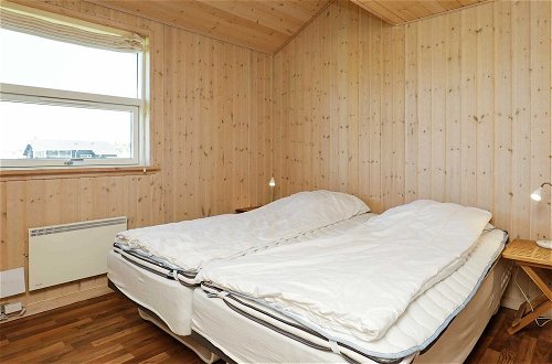 Photo 5 - 9 Person Holiday Home in Hirtshals