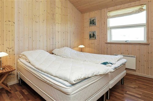 Photo 15 - 9 Person Holiday Home in Hirtshals