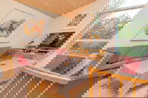 Photo 8 - 6 Person Holiday Home in Ringkobing