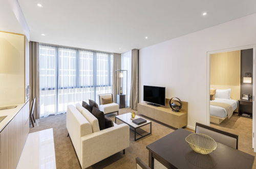 Foto 3 - SKYE Hotel Suites Parramatta