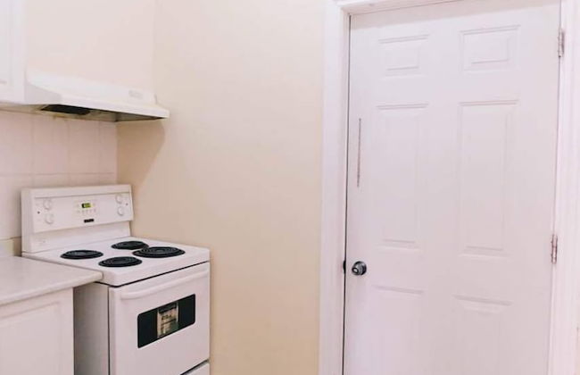 2 Bedroom Apartment near Kensington Market - Unit 10 - Photo 9